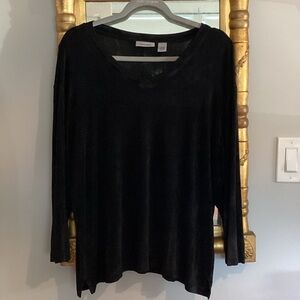 Chicos black v neck tunic traveler.  Slinky very forgiving fabric